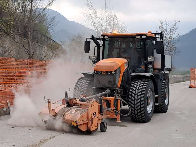 R.G.M. srl - Servizi - Lavori stradali - Pulizia delle strade