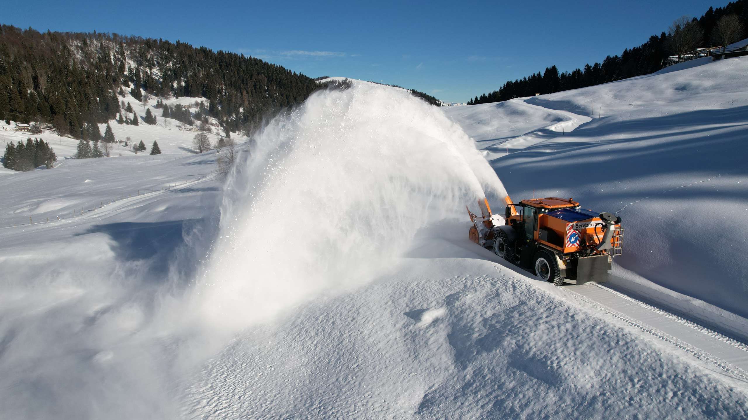 Rech R.G.M. Fonzaso - Sgombero neve